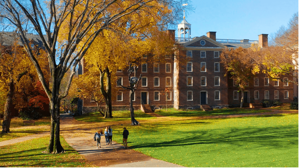 Брауновский университет (Brown University)