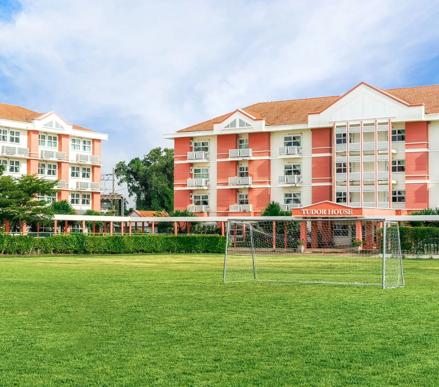 Геннадий Аверков, 31 год, Bromsgrove International School Thailand