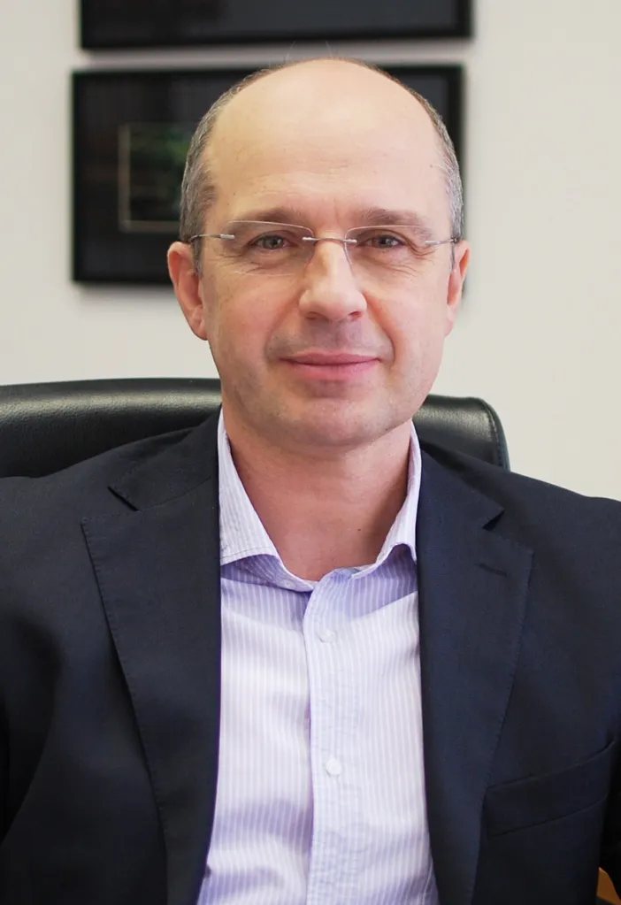 Юрий Бейкер