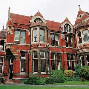 Олег Смирнов, 20 лет, Cambridge School of Visual and Performing Arts