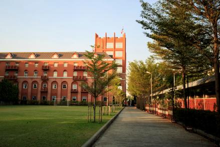Алёна, мама Вороновой Александры (14 лет). Школа Regent’s International School Bangkok