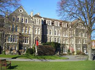 Отзыв нашего клиента поступившего в Dover College