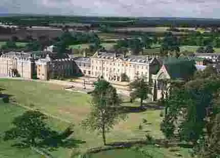 St. Edmund's College