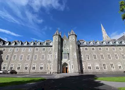  Apollo Maynooth University