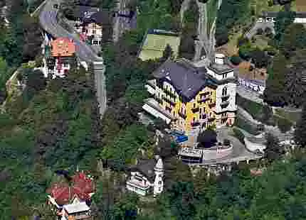 Surval Montreux школа для девочек - Монтрё