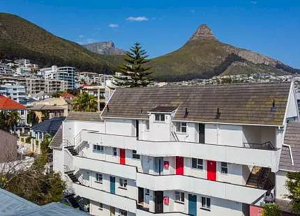 LAL Кейптаун