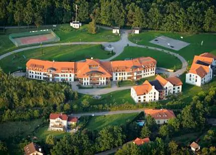 Townshend International School