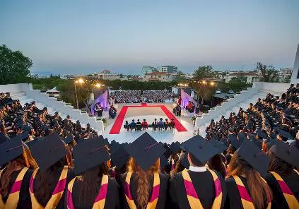 Университет University of Nicosia (UNIC)