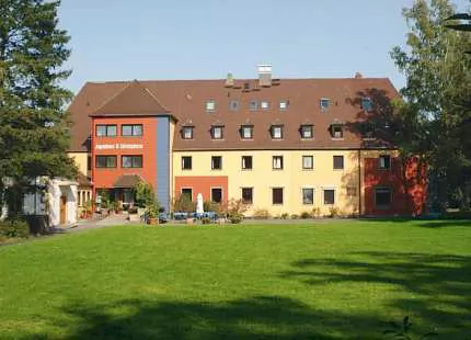 Humboldt-Institut - Бад Дюркхайм