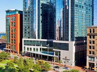 Изображение Suffolk University