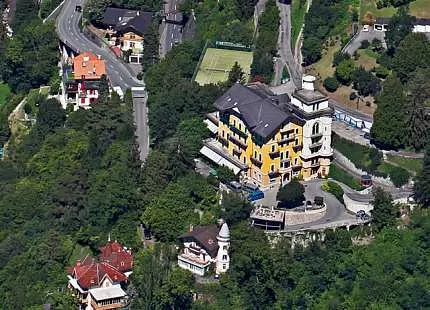 Surval Montreux школа для девочек - Монтрё