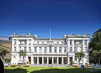 Queen Mary University of London